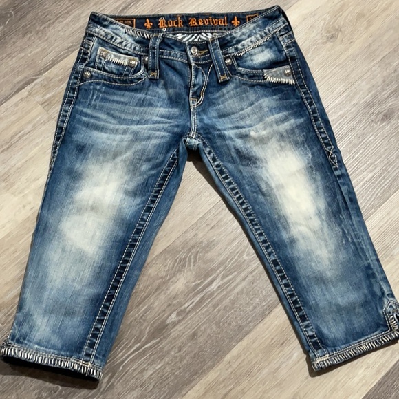 Rock Revival Karlie Capri 👖 Jeans SIZE 25🛍 - Picture 2 of 11
